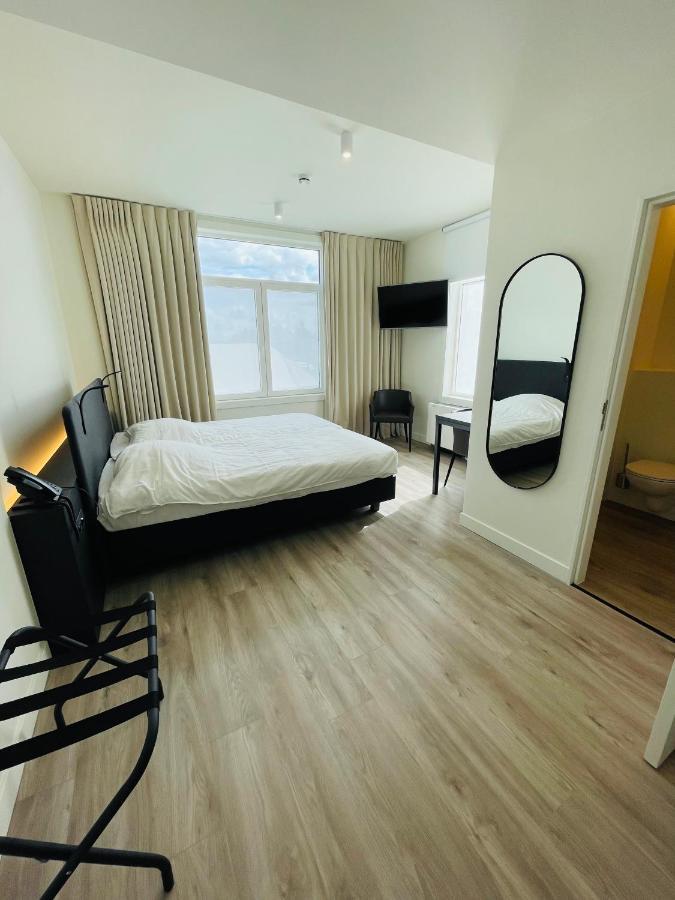 Hotel Bell-X Kortrijk-Вевельгем Экстерьер фото